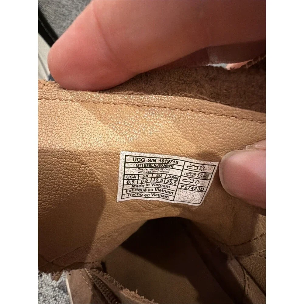 Ugg Women’s Olive High-Top Sneaker Chestnut Leather‎ Size 8.5